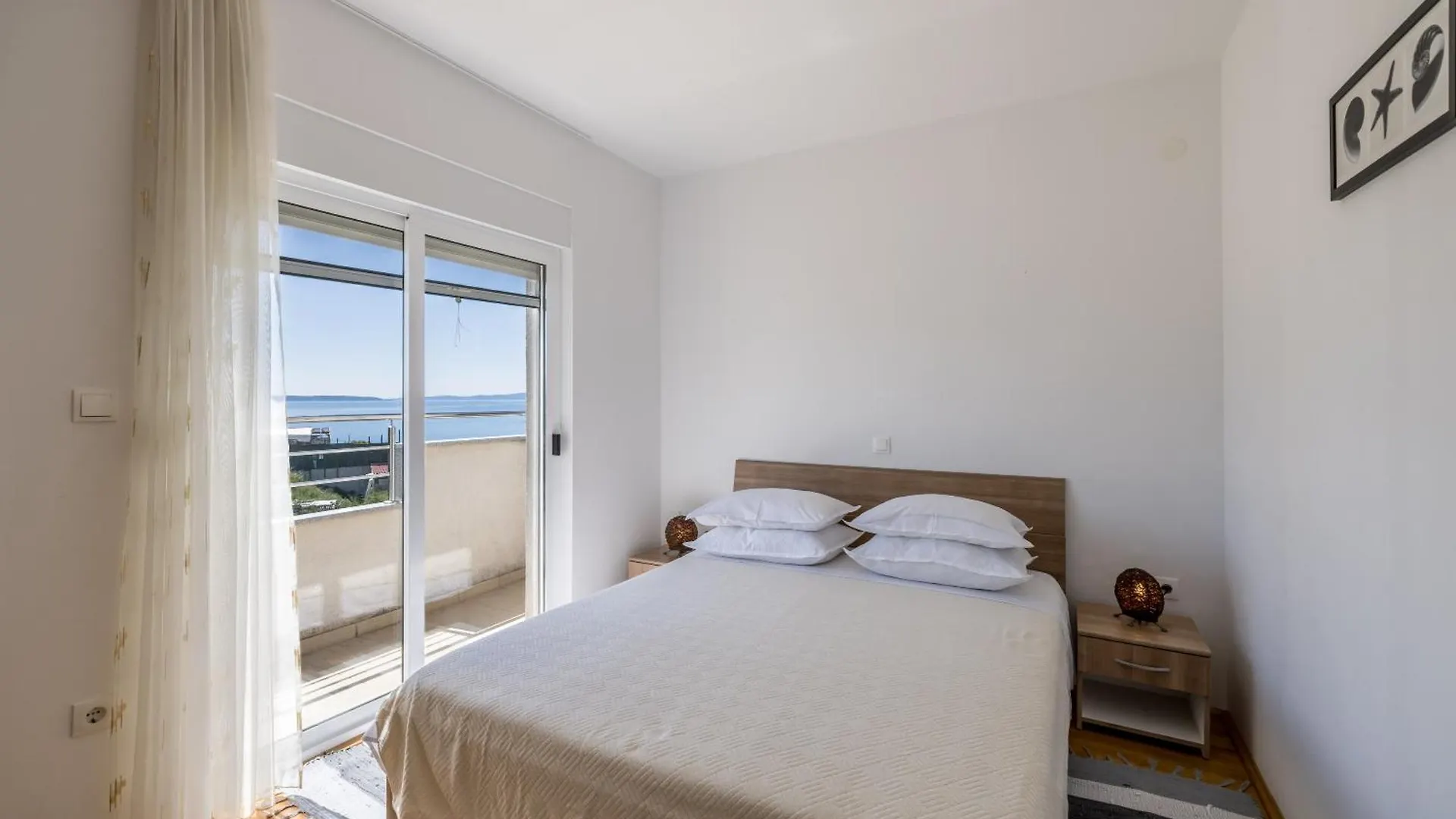 Casa Di Tenor سبليت