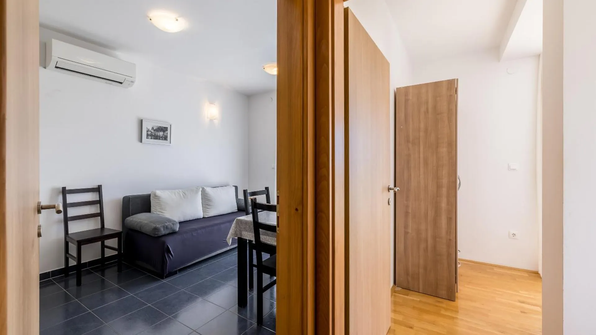 Casa Di Tenor سبليت